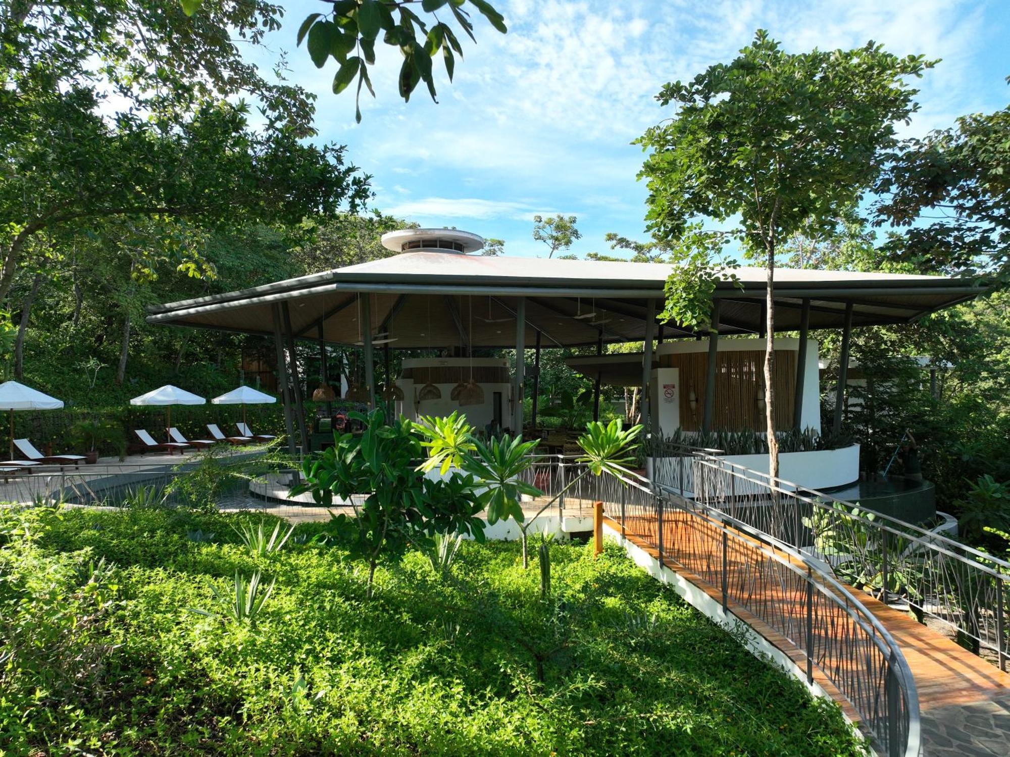 Suitree Experience Hotel Sardinal المظهر الخارجي الصورة